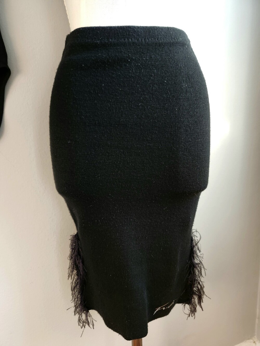 FUBU Y2K Stretch Knit Black Pencil Skirt with Fringe Trim Size  Mobwife Fringe M